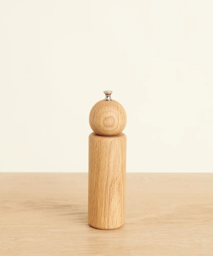 De Jong & Co Butler Pepper Mill in White Oak – Heath Ceramics