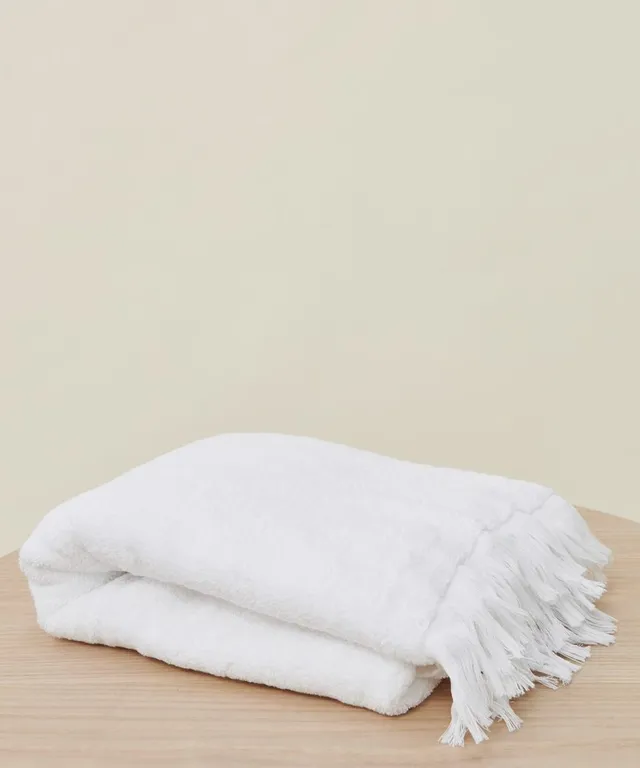 https://cdn.mall.adeptmind.ai/https%3A%2F%2Fwww.jennikayne.com%2Fcdn%2Fshop%2Fproducts%2FJenniKayne_CloudBathTowel-2.jpg_640x.webp