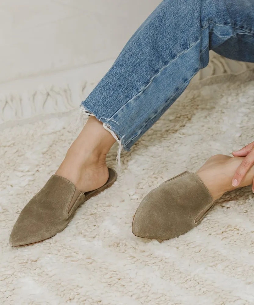 Jenni Kayne Women's Oiled Leather Kitten Heel Mule Size 40