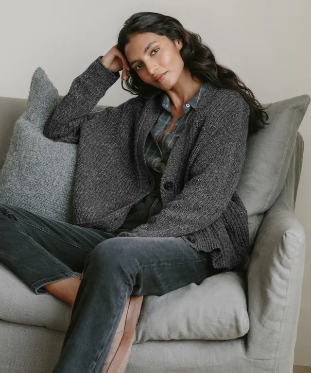 https://cdn.mall.adeptmind.ai/https%3A%2F%2Fwww.jennikayne.com%2Fcdn%2Fshop%2Fproducts%2Fcropped-cashmere-cocoon-cardigan-charcoal-2.jpg_640x.webp