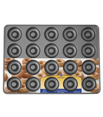 Wilton Perfect Results Non Stick Donut Pan, 20 Cavity Donut Baking Pan