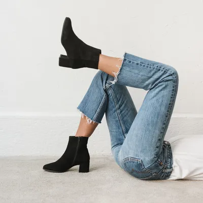 Heeled boots
