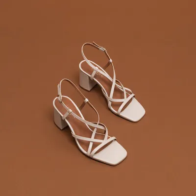 Square toe flanged heeled sandals