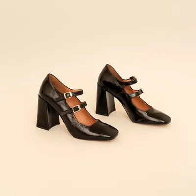 Heeled mary jane with straps