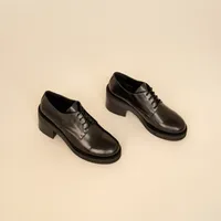 Derbies with heel and laces