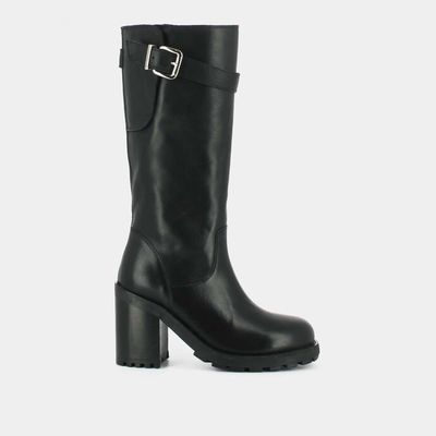Heeled boots with side buckle