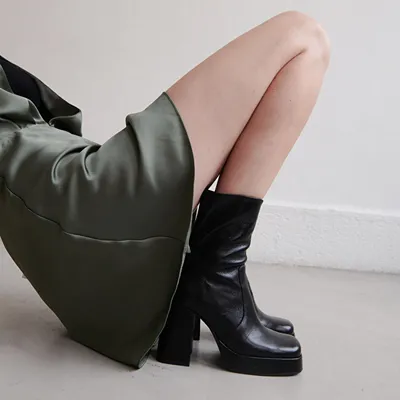 Boots with heels and square toes