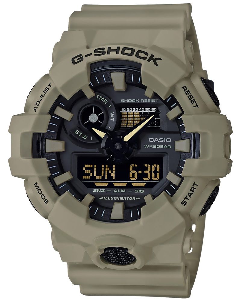 Reloj Casio G-SHOCK GA-700UC para Caballero