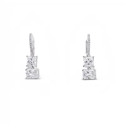 18 Karat White Gold Cubic Zirconia Dangle Earrings