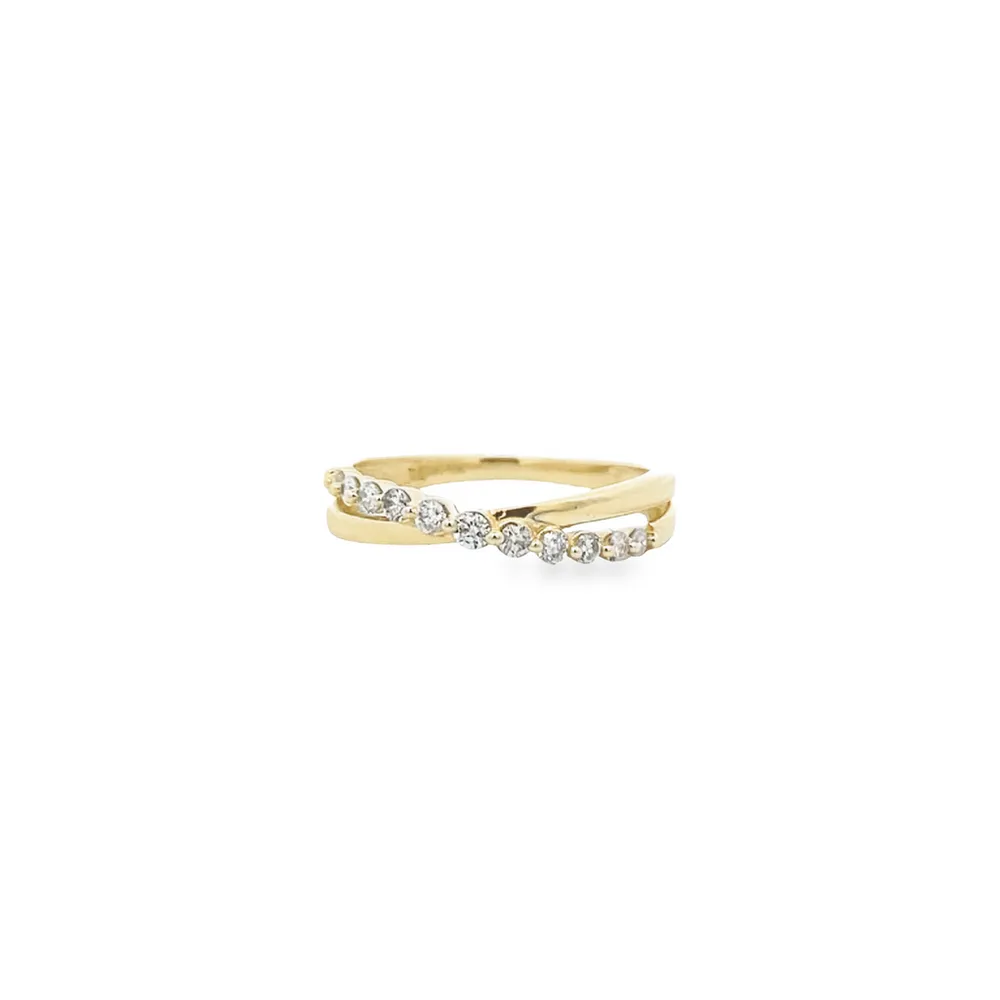 10 Karat Yellow Gold Diamond 0.25CT Band