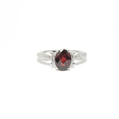 18 Karat White Gold Diamond and Garnet Ring