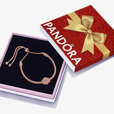 Pandora Festive Snowflake Bracelet Gift Set - B801984-28
