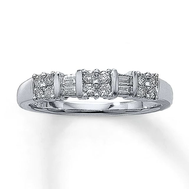 Previously Owned Ring 1/ ct tw Diamonds 14K White Gold