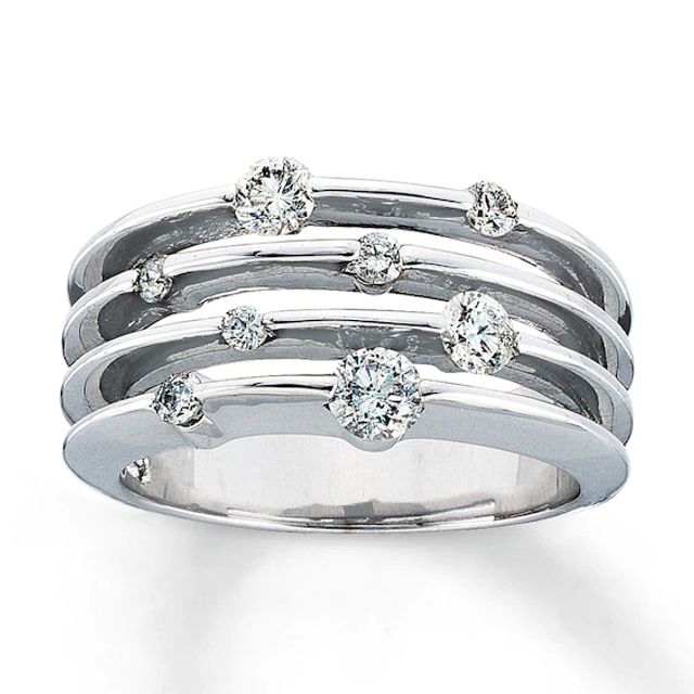 Previously Owned Band 5/ ct tw Diamonds 14K White Gold