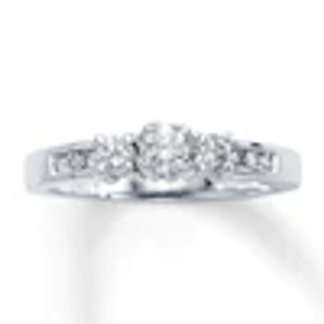 3-Stone Diamond Engagement Ring 3/4 ct tw Round-cut 14K White Gold