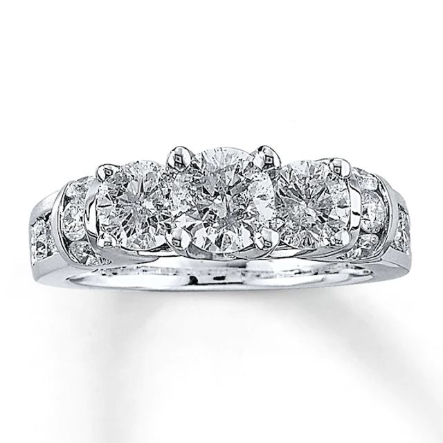 Previously Owned Three-Stone Diamond Ring 2-1/2 ct tw 14K White Gold