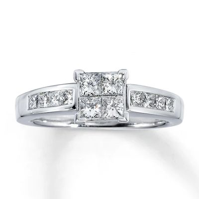 Previously Owned Diamond Engagement Ring /8 ct tw Princess-cut 14K White Gold