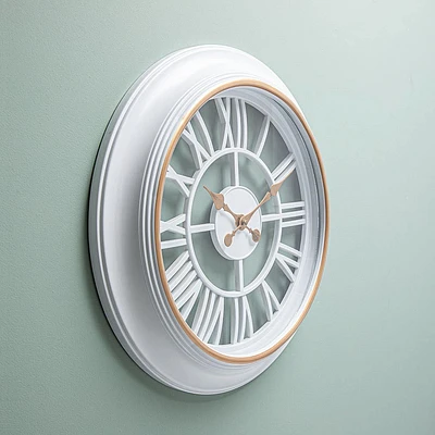 Kiera Grace Decorative 'Wendel' Wall Clock 18" (White/Gold)
