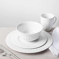 KSP Petal Porcelain Dinnerware - Set of 16 (White)