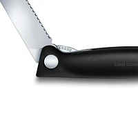 Victorinox Foldable Serrated Utility Knife