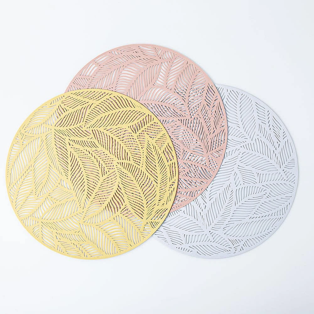KSP Gather & Dine Leaf Cut-Out Vinyl Placemat (Rose Gold)