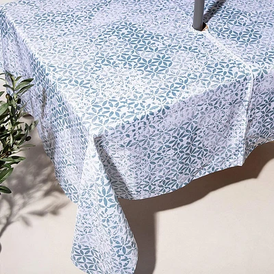 Harman Zipper 'Blue Tile' Patio Tablecloth 60 x 120" (Multi Colour)