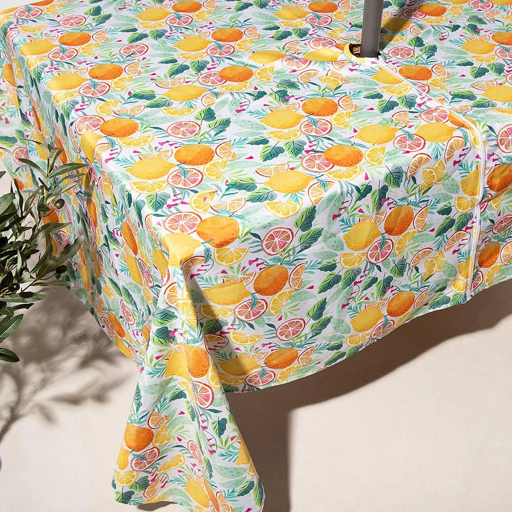 Harman Zipper 'Citrus Water' Patio Tablecloth 60 x 120" (Multi Colour)