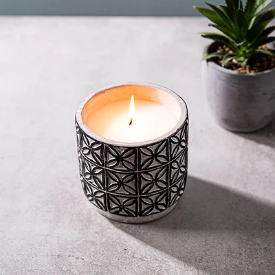 KSP Gardenia Citronella Candle 11cm dia. x 11cm