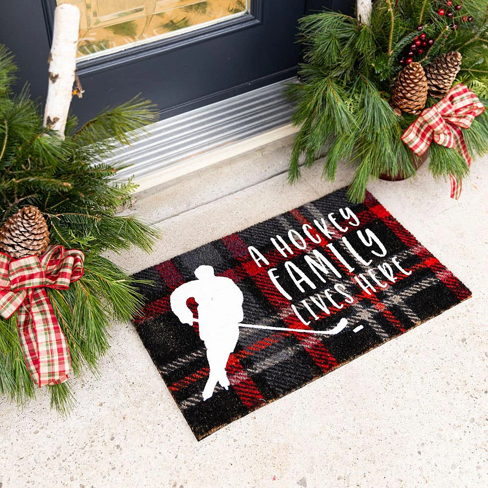 Harman Christmas 'Hockey Family' Coir Doormat (Multi Colour)