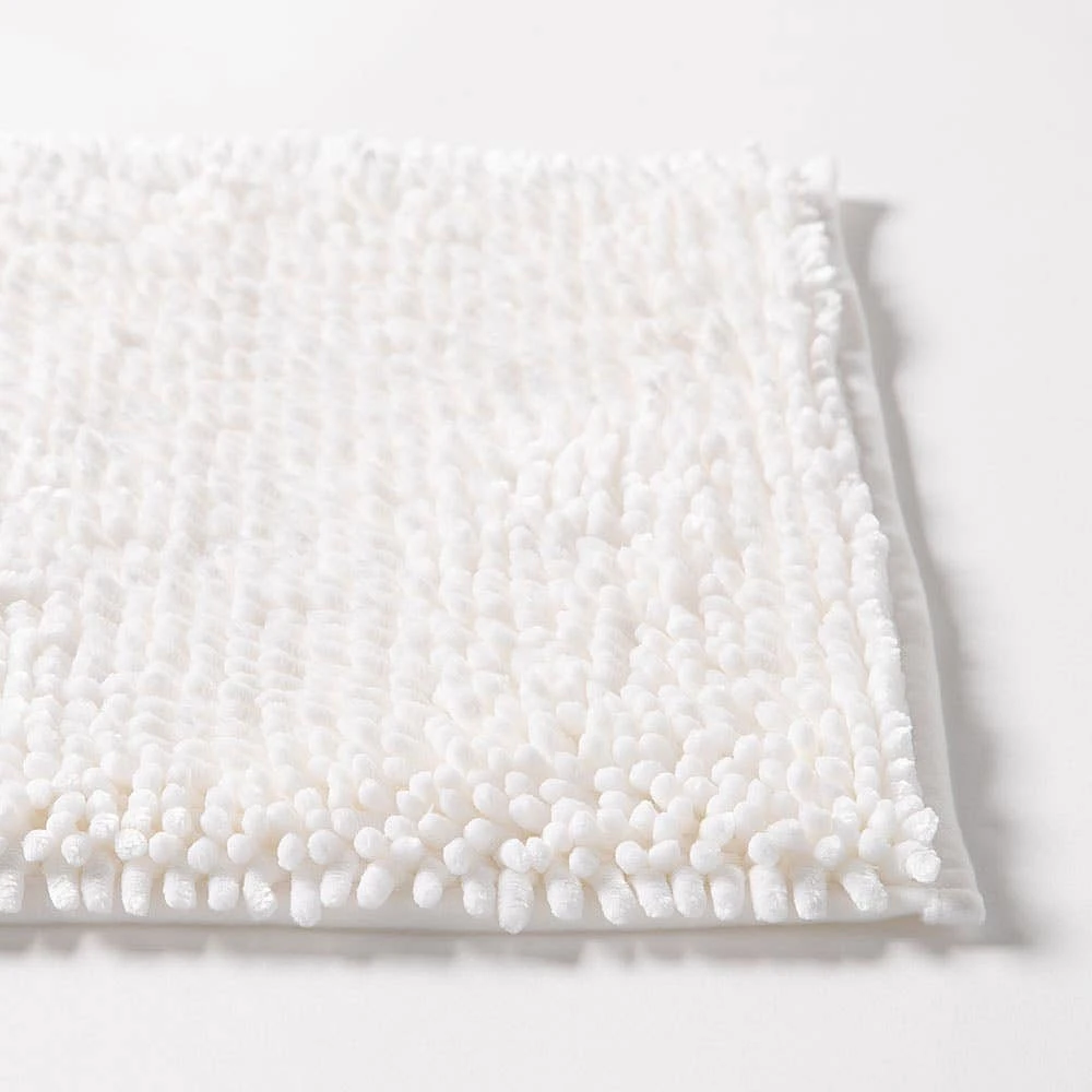 Harman Luxe Chenille Memory Foam Bathmat - White (17x24")