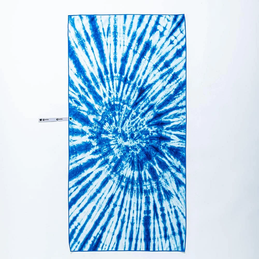 Waci Fast Drying 'Tie Dye' Microfiber Beach Towel (Blue/White)