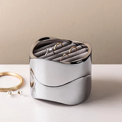 Umbra Wavy Layered Jewerly Organizer 4 x 4 x 3.25" (Chrome)