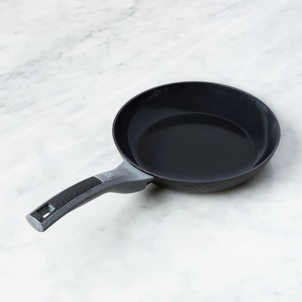 Iko Black Diamond Non-Stick Frypan 9.5" (Black)