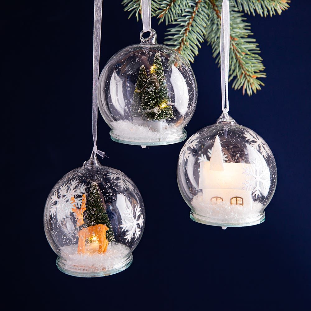 KSP Christmas LED 'Deer' Snowglobe Ornament