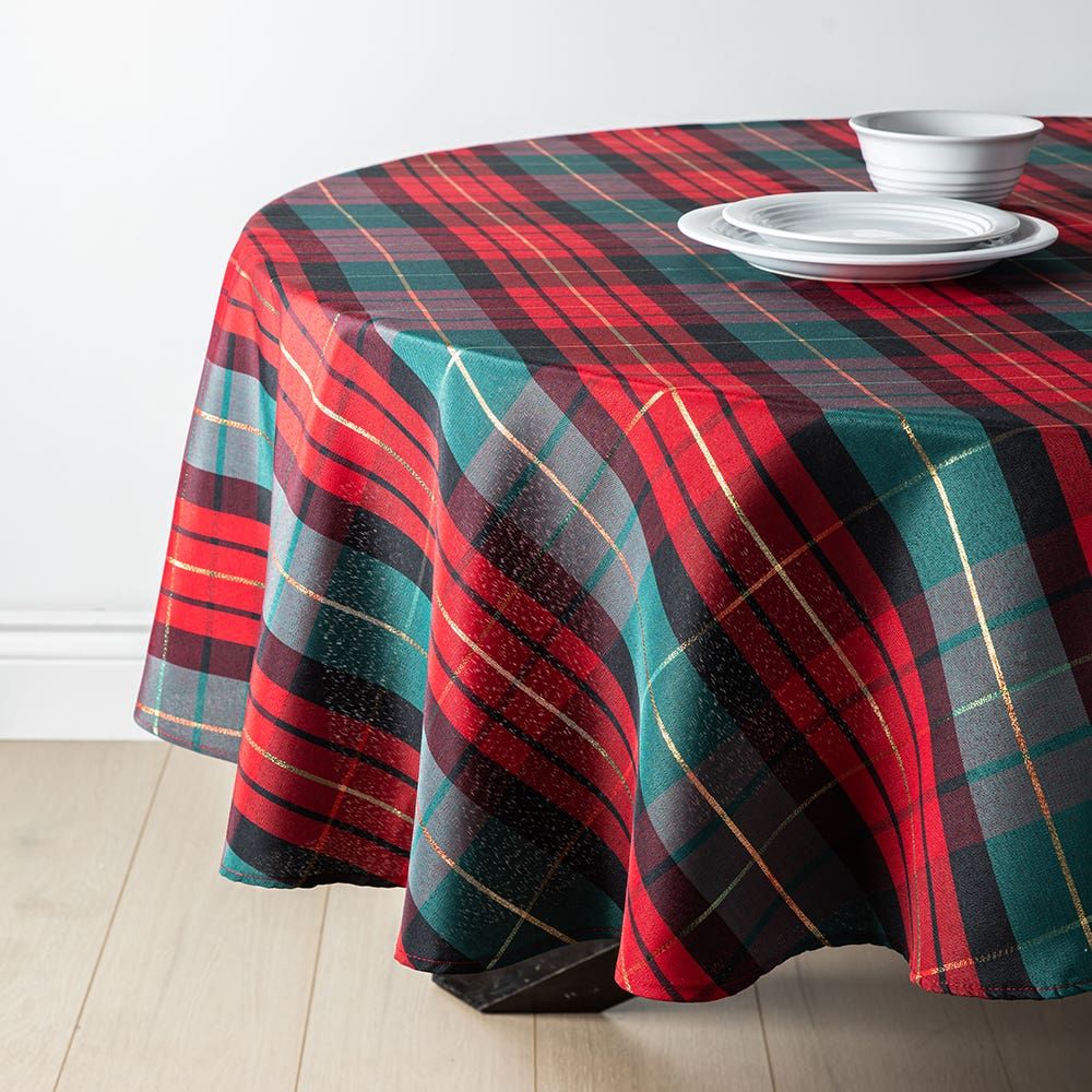 Harman Christmas Traditional Check Cotton-Poly Tablecloth 70" Round