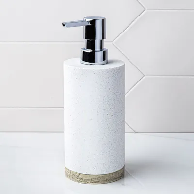 Moda At Home Hudson Resin Soap Pump (Light Grey)