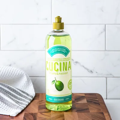 Fruits & Passion Cucina 'Lime Zest & Cypress' Dish Soap