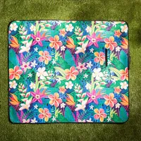 KSP Packable 'Bouquet' Picnic Blanket