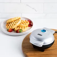 Dash Mini Round Waffle Maker (Silver)