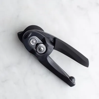 Starfrit MightiCan Can Opener - Black