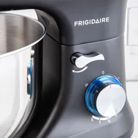 Frigidaire Retro Stand Mixer (Black)