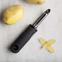 OXO Good Grips Swivel Peeler