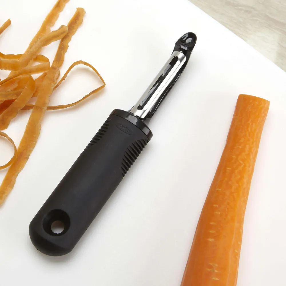 OXO Good Grips Swivel Peeler