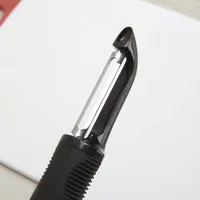 OXO Good Grips Swivel Peeler