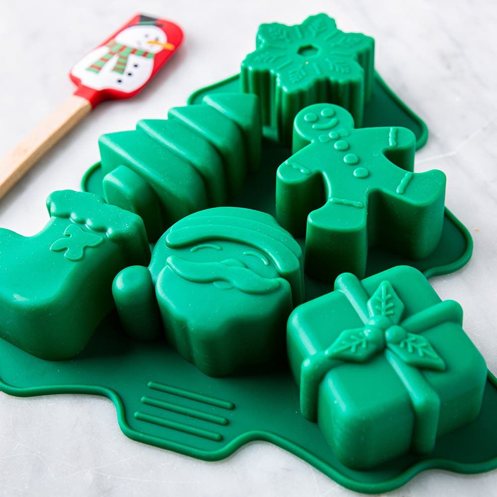 KSP Christmas Cook Silicone Cake Mould with Spatula - Set of 2