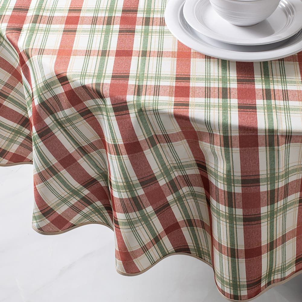 Easycare Printed 'Maxwell Plaid' Polyester Tablecloth 70" Round (Rust)