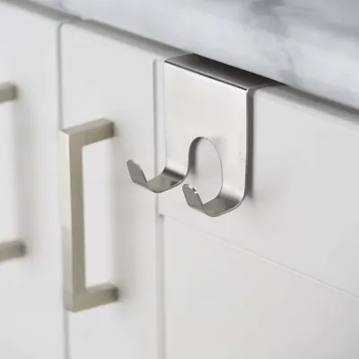 iDesign Forma Over-Cabinet Double Hook 2.75x2x2.5"