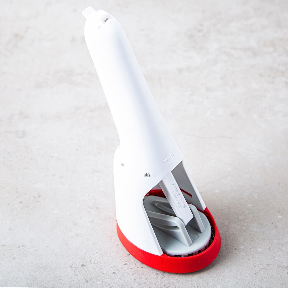 Chef'N Slicester One-Handed Strawberry Slicer (White/Red)