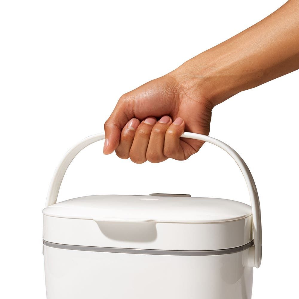 OXO Good Grips Plastic Compost Bin-Pail (White/Grey)