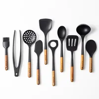 Staub Kitchen Tools - Set of 10 (Black/Wood)